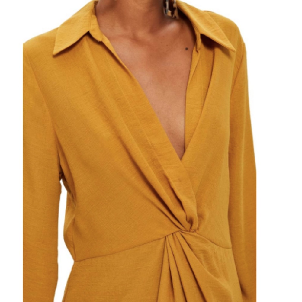 SOLD! Topshop Obsession Twist Mini Dress - Picture 4 of 6